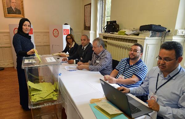 Strasbourg’da oy verme işlemi sürüyor