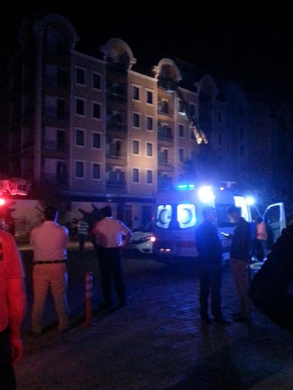 Otelde yangın paniği