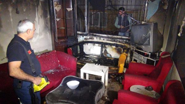 'Yangını boş verin kediyi kurtardınız mı?'