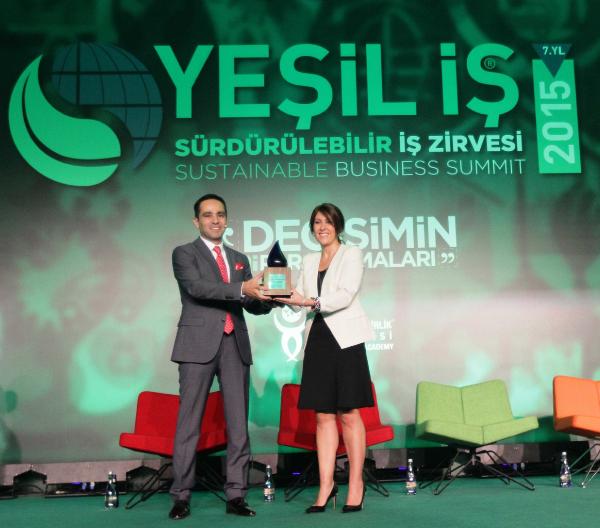 Pozitif Enerji Ödülü Hanzade Doğan Boyner’e verildi