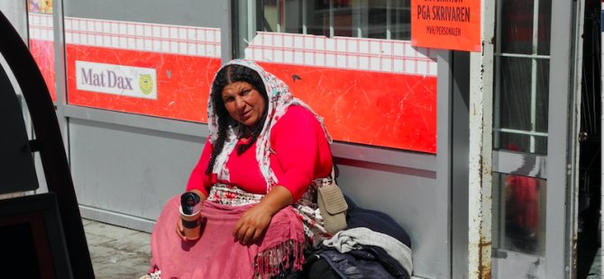 Dilenciler belediyeye aylık 25 avro verecek 