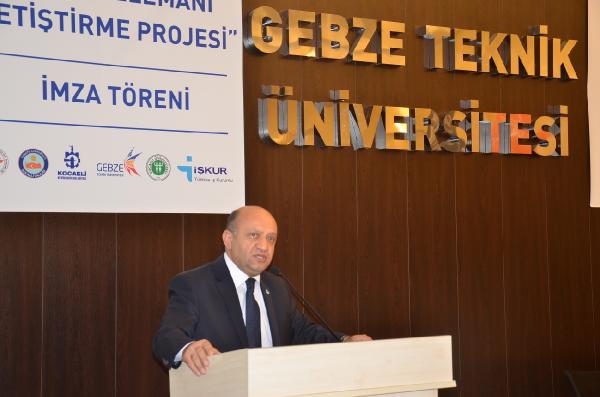 Bilişim Vadisi'ne nitelikli bilişim elemanı kursları için protokol imzalandı