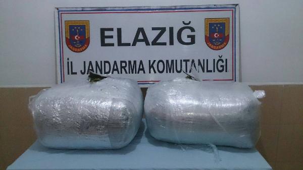 Elazığ'da yolcu otobüsünde 63 kilo esrar
