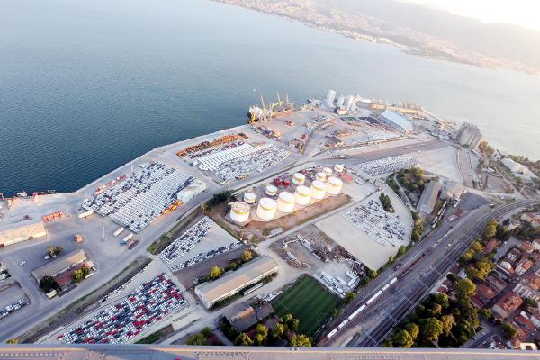 Özelleştirilen Derince Limanı, deniz dolgusu ile 3 kat büyüyecek