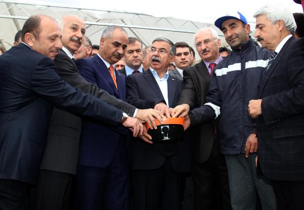 TBMM Başkanı Yılmaz kendi adını taşıyan bulvarı açtı (2)