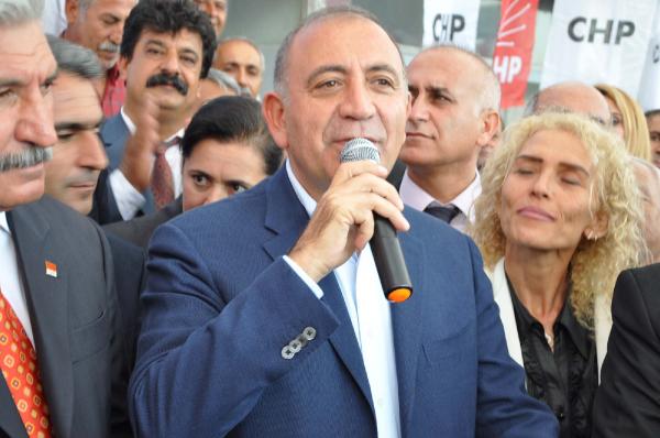 CHP’li Tekin: 3 parti bizden kopya çekti