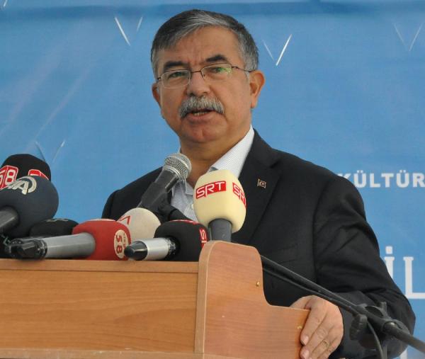 TBMM Başkanı Yılmaz ve Bakan Topçu saldırıyı kınadı