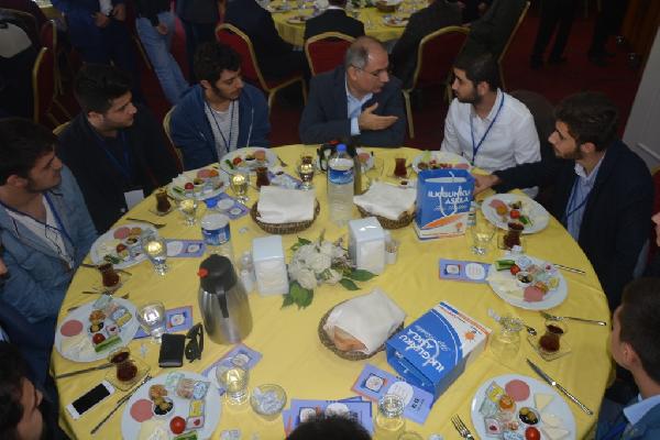 Efkan Ala: Bilgi ve malumatı birbirinden ayırmak lazım