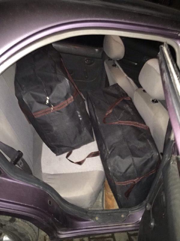Kovalamacayla durdurulan otomobilde 66 kilo esrar ele geçti