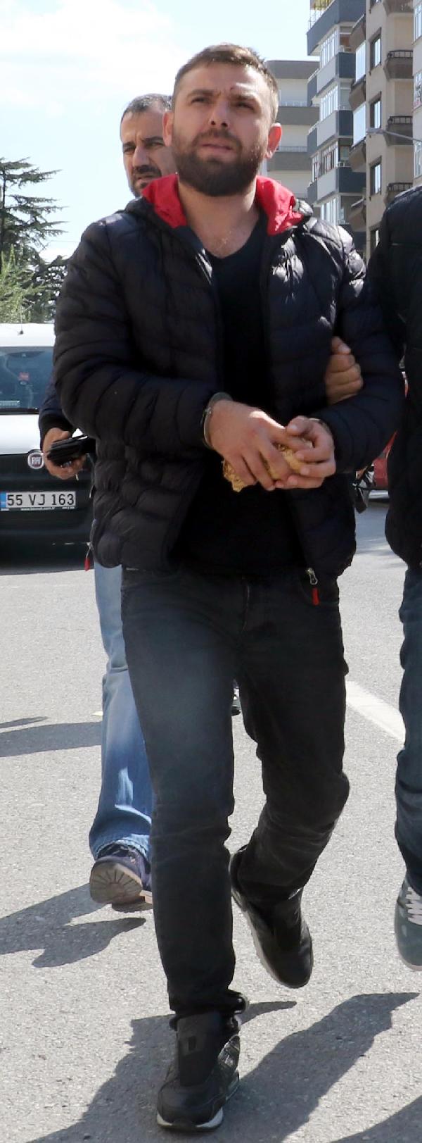 Üç kişinin bıçaklanması olayıyla ilgili bir kişi yakalandı