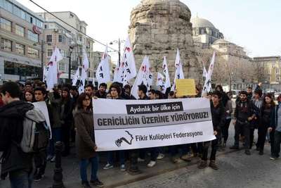 FKF’li öğrenciler ve Birleşik Haziran Hareketi’nden iktidara karne