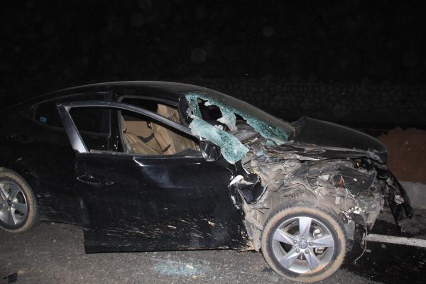 Adıyaman’da otomobil ile traktör çapıştı: 3 yaralı
