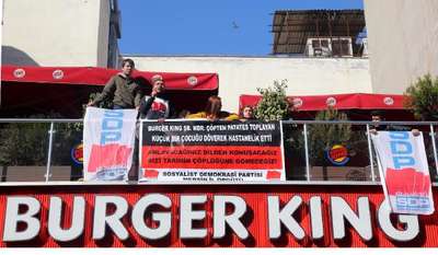 Mersin'de Burger King şubesinde SDP eylemi