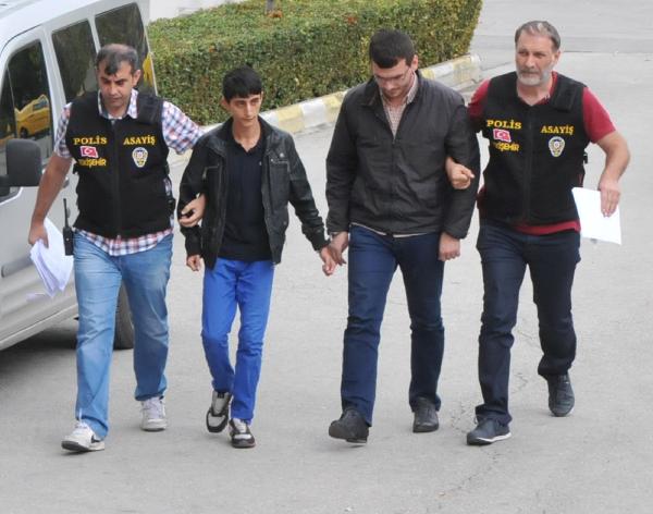İçindeki ses emredince 2 camiyi kundaklamış