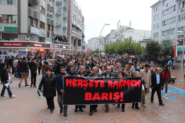 Bombalı saldırı protestosunda gerginlik