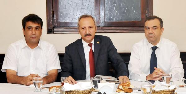 MHP'li Yurdakul: AKP bize koalisyon için değil, azınlık hükümeti için geldi