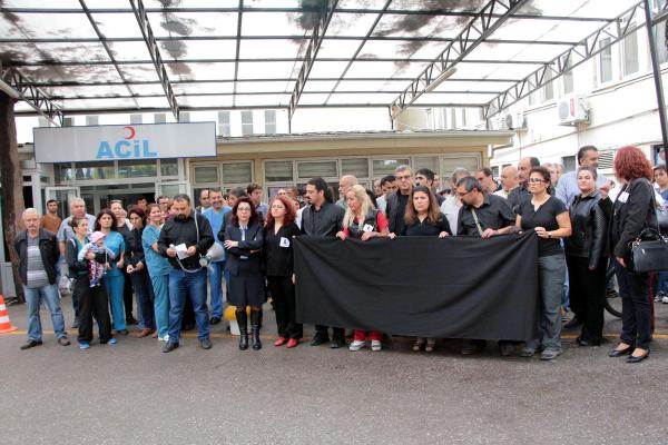 Manisa'da, Ankara'daki bombalı saldırı kınandı