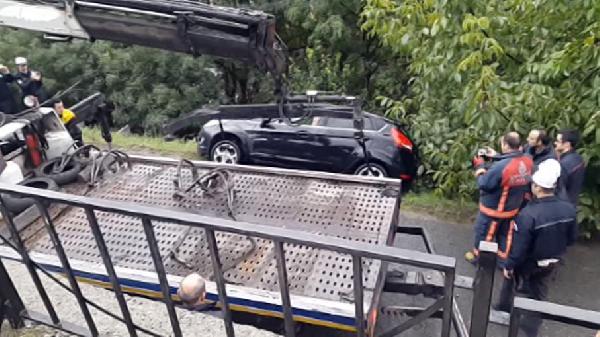 Zincirlikuyu Mezarlığı'ndaki kazada  ölümden döndüler