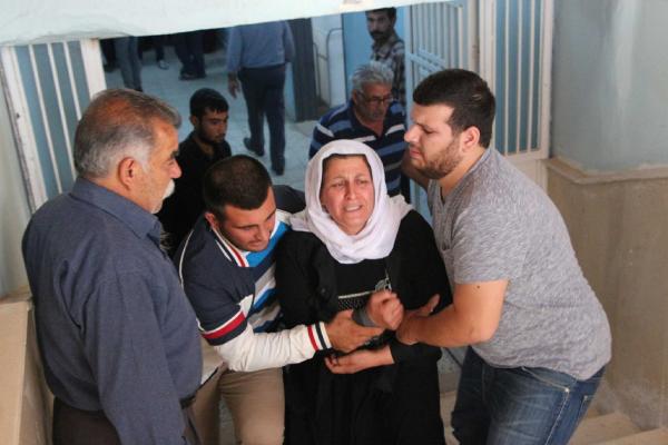Terör kurbanı 3 kişi, Suruç’ta gözyaşlarıyla uğurlandı