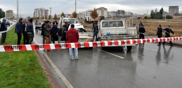 Sivas'ta zincirleme kaza: 2 yaralı