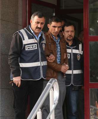 Çuvalda cesedi bulunan gencin babasına gözaltı (2)
