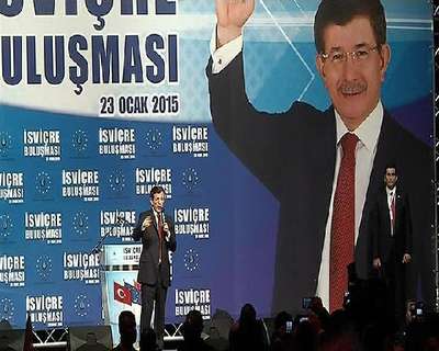 Başbakan Davutoğlu, "Gerektiğinde her yerde 'One Minute' diyecek bir Türkiye var"