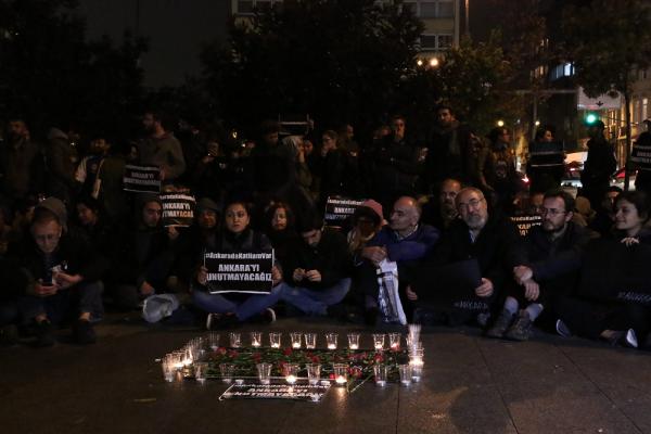 Şişli'de "Hayatı Durduruyoruz" eylemi...