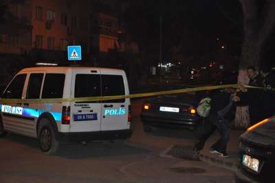 Şüpheli çantadan karne ve taktir belgesi çıktı