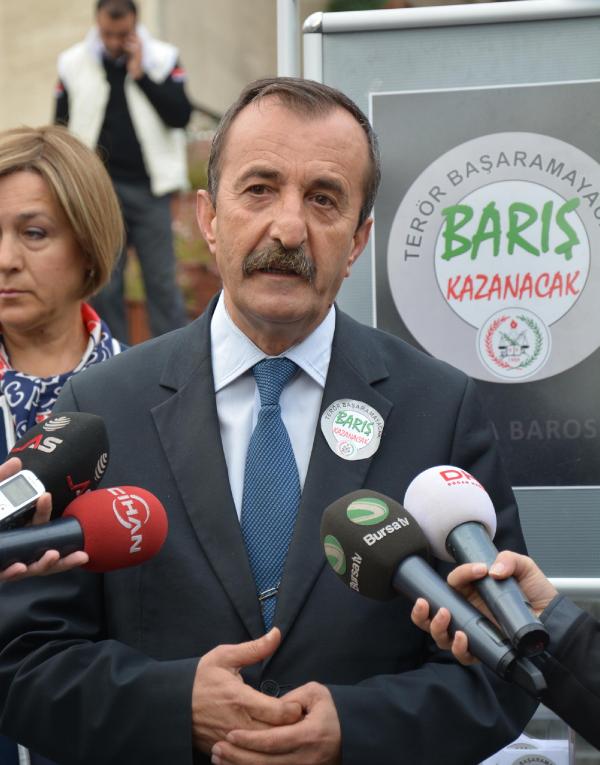 Bursa Barosu'ndan teröre karanfilli tepki