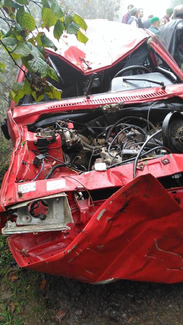 Ordu'da otomobil uçurumdan yuvarlandı: 2 ölü 1 yaralı