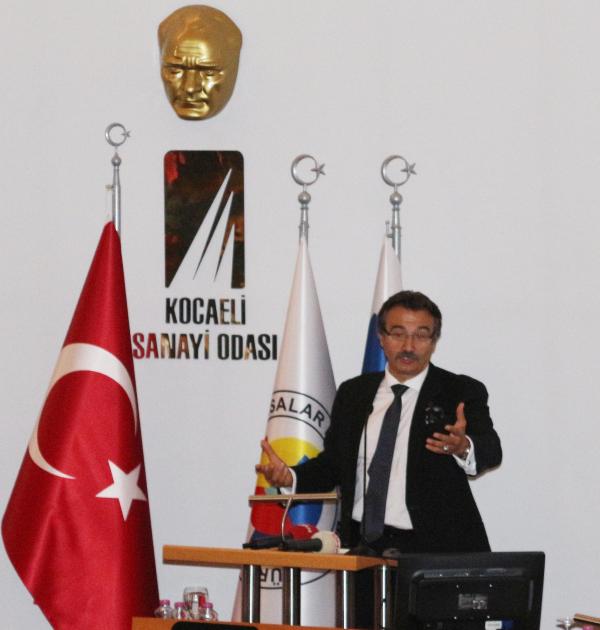 Eski bakan Tüzmen: Ticaretin önüne siyaset geçti