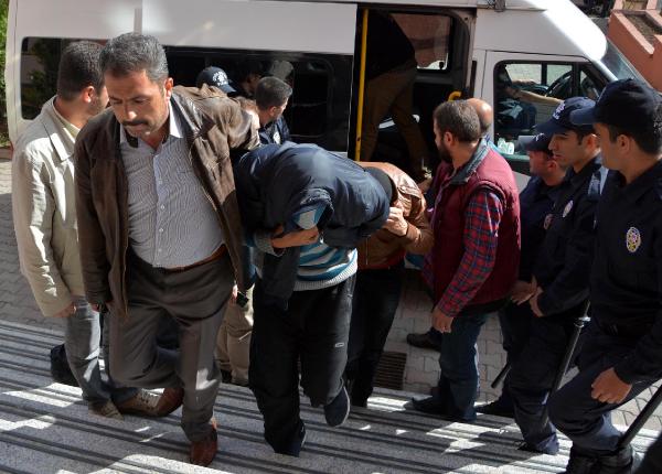 Karabük'te PKK operasyonunda 6 öğrenci adliyeye sevk edildi