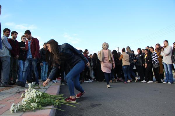 Platonik aşık, boğazını kestiği üniversiteli kızı öldürdü (3)