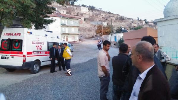 Şehit polis Yusuf Diri'nin Niğde'deki baba evine ateş düştü