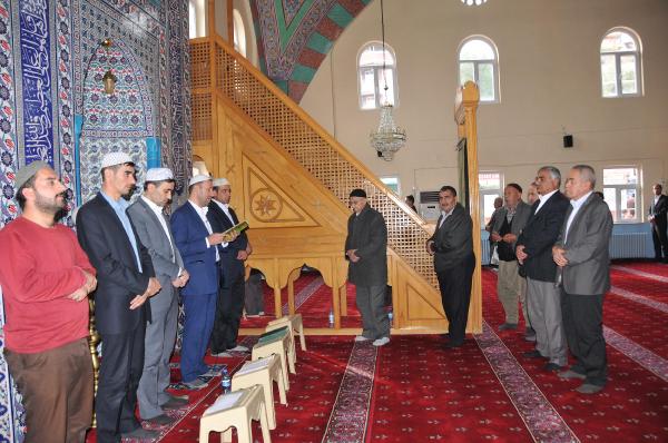 Hakkari'de CHP Ankara'da yaşamını yitirenler için mevlit okuttu