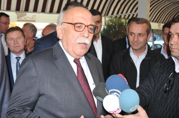 Bakan Avcı Eskişehir'de Bileciklilerle buluştu