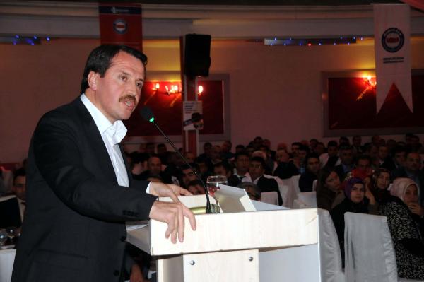 Memur Sen Genel Başkanı Yalçın: Türkiye koalisyonlu hükümet görürse kaybeder