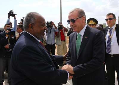Cumhurbaşkanı Erdoğan, Cibuti Cumhurbaşkanlığı Sarayı'nda