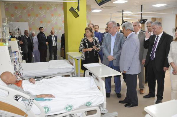 Kocaeli Üniversitesi Hemodiyaliz Ünitesi 627 bin liralık bağışla yenilendi