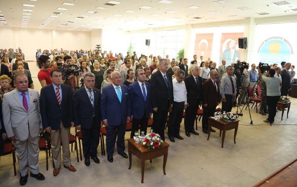 Mersin, Suriyeli mülteci kabulünde onlarca Avrupa ülkesini geçti