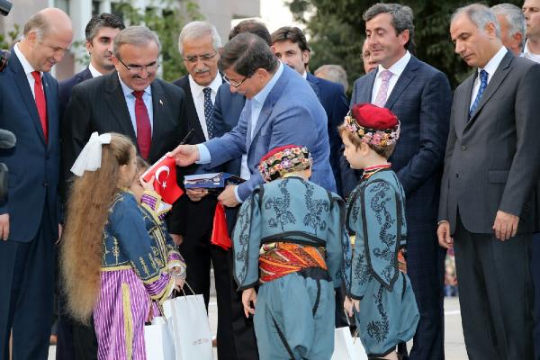 Davutoğlu: Yahu bir kez de millete ‘evet’ deyin (2)