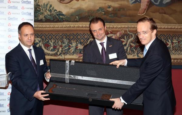 Fransız Gerflor ve Türk Yaktaş firmaları 20 yıllık ortaklıklarını kutladı