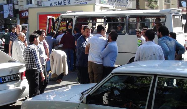 Kahramanmaraş'ta tekme- tokat kavga