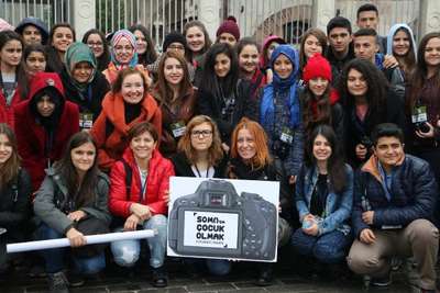 Soma'lı çocuklar fotoğraf sergileri için İstanbul'da...
