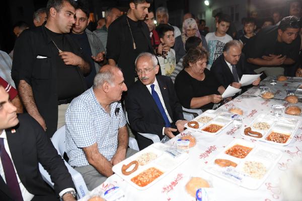 Kılıçdaroğlu: Davutoğlu saray, Kılıçdaroğlu halk için çalışır (5)