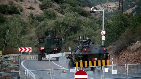 Tunceli'deki operasyonda 3 PKK'lının cesedi bulundu (2)