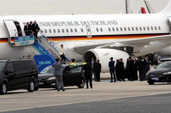 Merkel İstanbul’a geldi