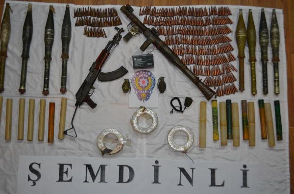 Şemdinli'de PKK'ya ait silah ve mühimmat ele geçirildi