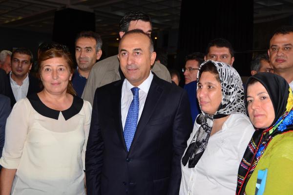 Çavuşoğlu: Atatürk'ün hayallerini de biz gerçekleştiriyoruz