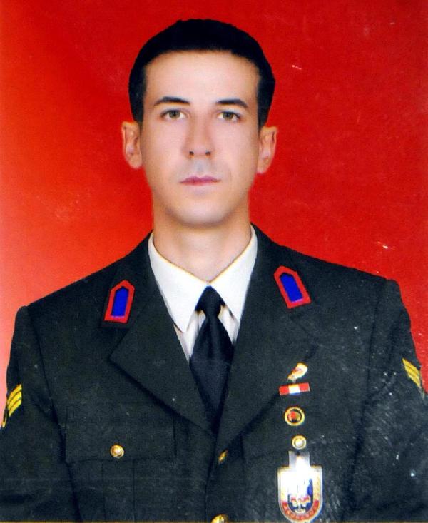 Dağlıca şehidi Astsubay Topsakaloğlu, Eskişehir'de gözyaşlarıyla uğurlandı